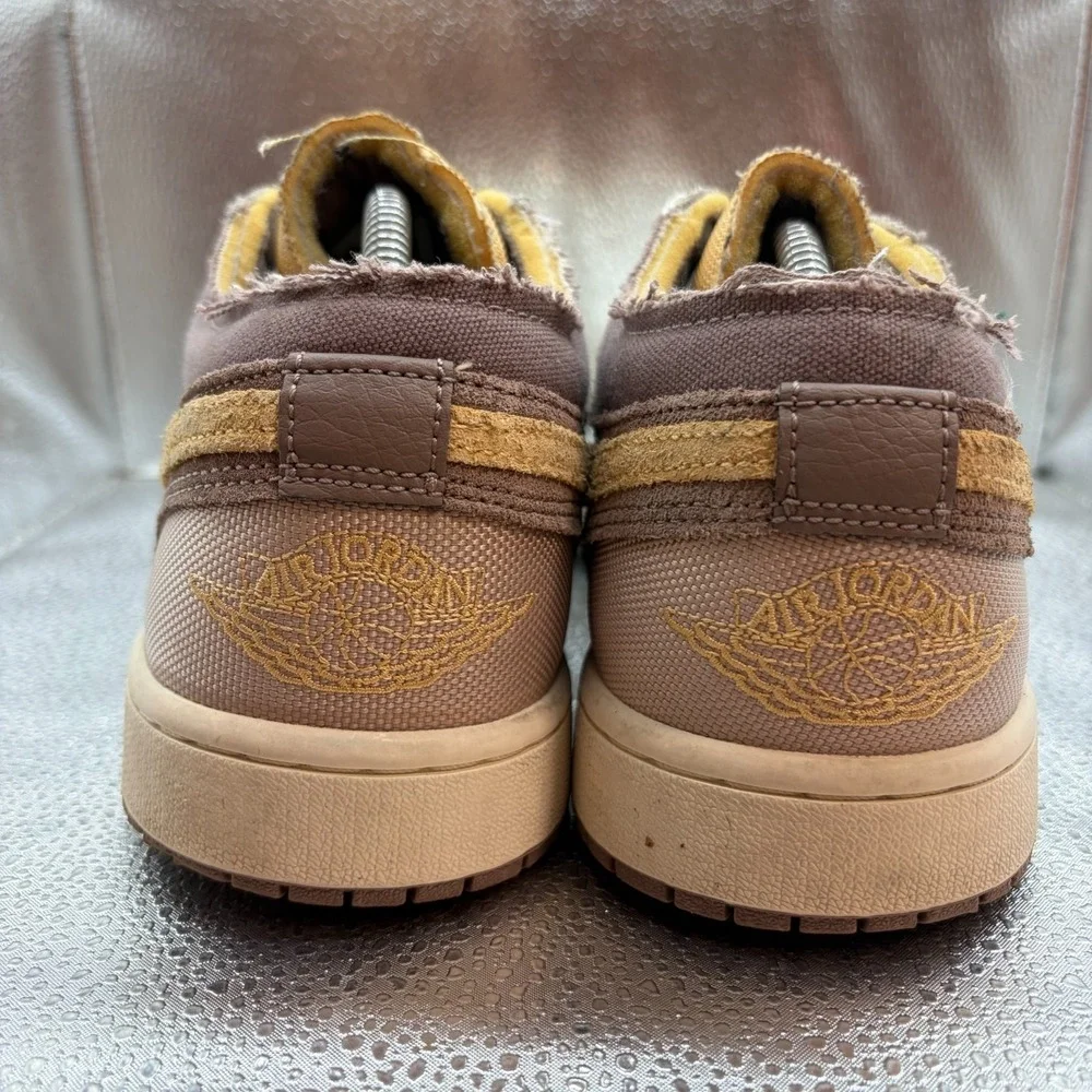 Size 10.5 Nike Air Jordan 1 Low SE Craft Taupe Haze‎ Mens Shoes DN1635-200